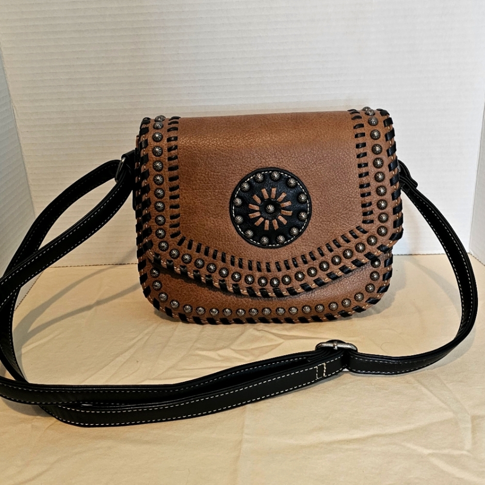 Nocona brown leather carry conceal purse. Brand new. Never used